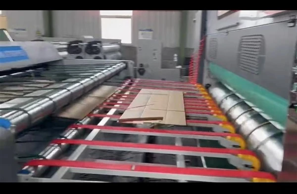 Macchina da stampa per creatori di scatole a tre colori